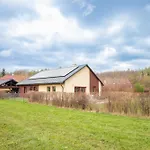 Family House Тиса