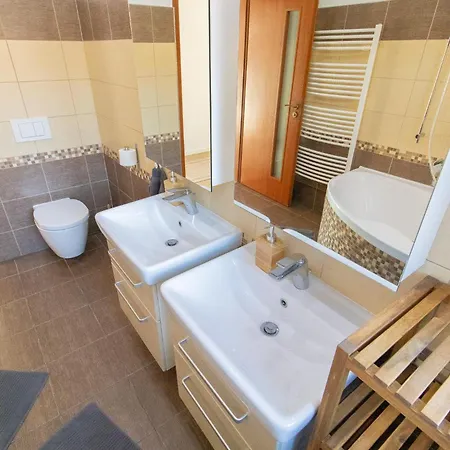 Family House Tisá