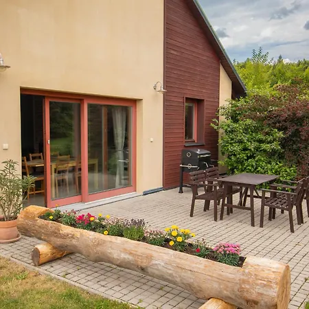 Vila Family House *